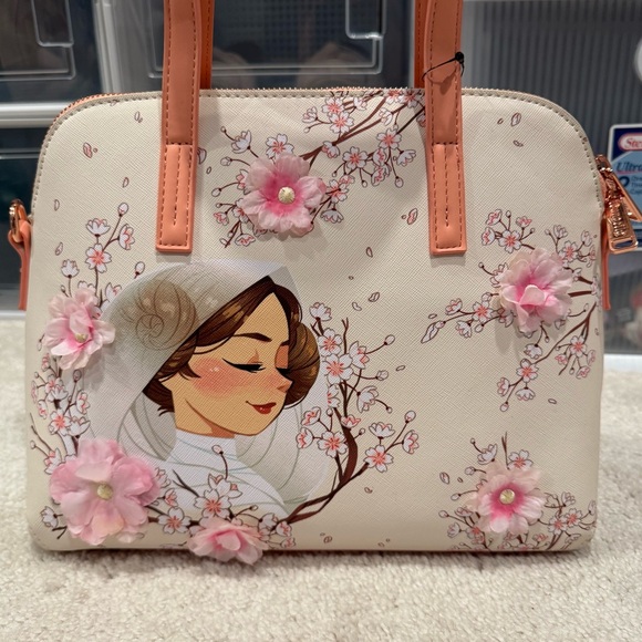 Loungefly Princess Leia Cherry Blossoms 2022 Galactic Convention Exclusive - Picture 1 of 11